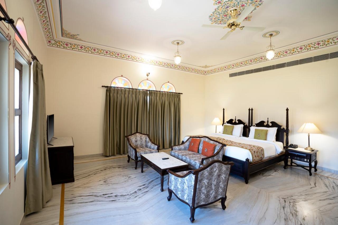 The Jai Bagh Palace Jaipur Exterior foto